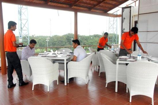 Mak Hotel بنغالور المظهر الخارجي الصورة